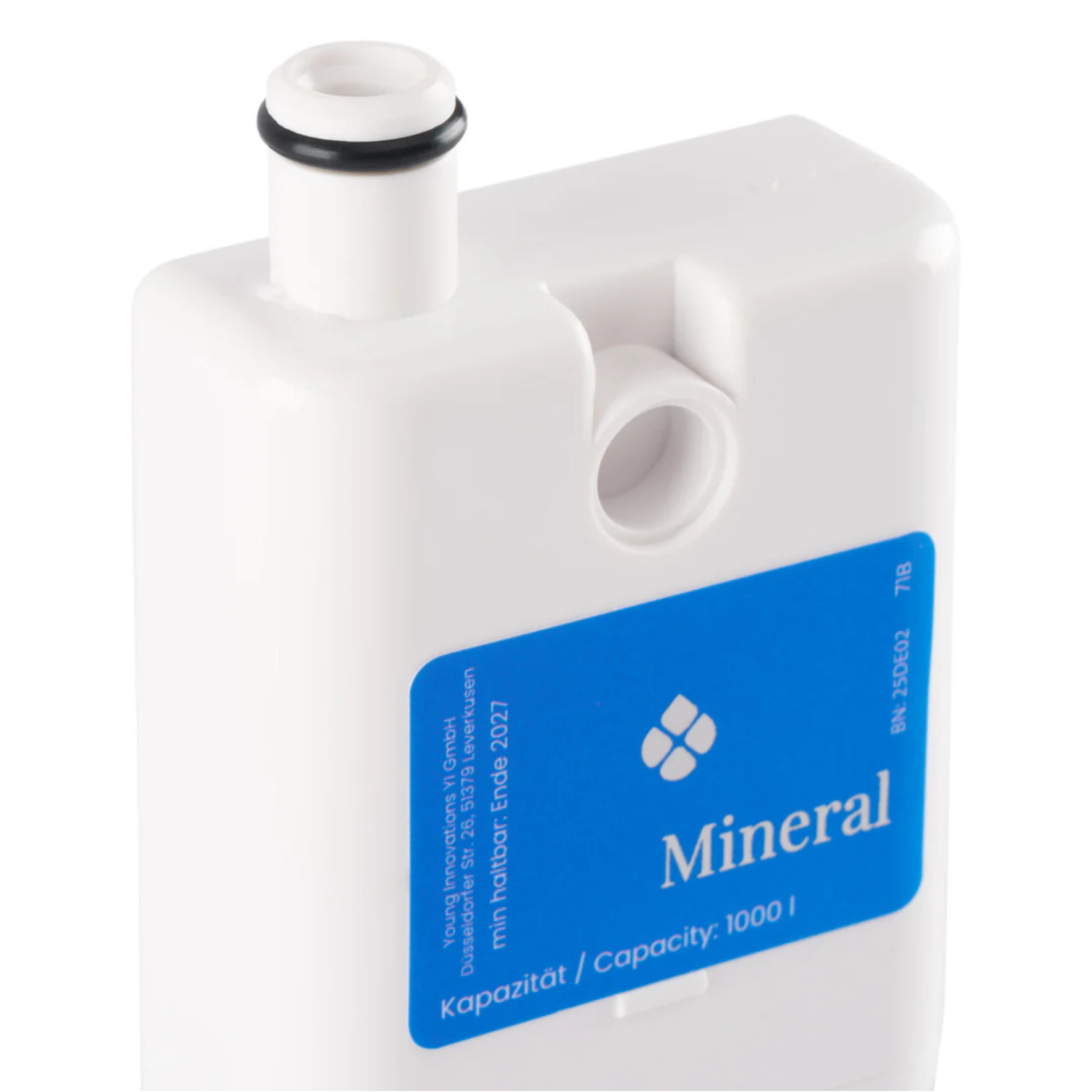 Filtr MN wzbogaca wodę w magnez, potas, wapń i sód, dzięki czemu odzyskuje ona naturalny, delikatny smak. Podnosi pH i przywraca mineralną równowagę po procesie osmozy. To idealne rozwiązanie dla osób, które chcą pić zdrową, zbilansowaną wodę każdego dnia. Filtr MN jest łatwy w montażu, wydajny i kompatybilny z systemem HO3 Home One.